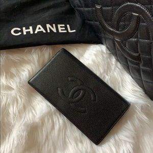 Authentic Chanel Caviar Timeless Yen Wallet